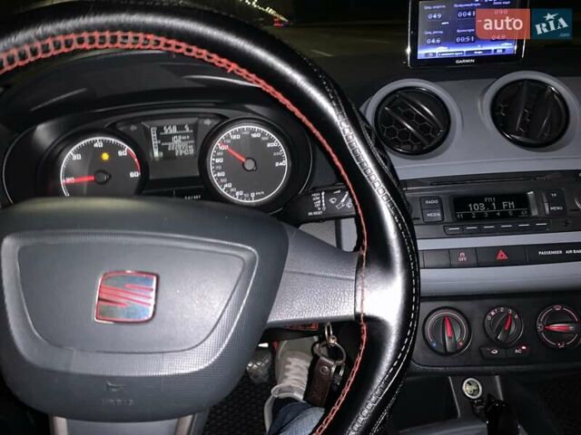 Сеат Ибица 2013 в Киеве на Automoto.ua Белый Сеат Ибица, объемом двигателя 1.2 л и пробегом 224 тыс. км за 5600 $, фото 3 на Automoto.ua