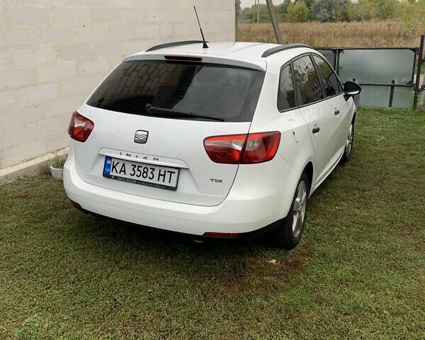 Сеат Ибица 2013 в Киеве на Automoto.ua Белый Сеат Ибица, объемом двигателя 1.2 л и пробегом 224 тыс. км за 5600 $, фото 2 на Automoto.ua