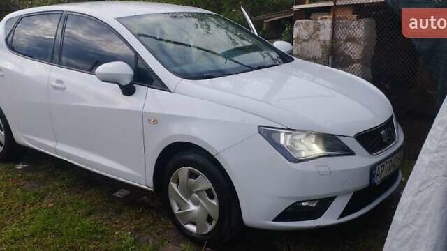 Белый Сеат Ибица, объемом двигателя 1.4 л и пробегом 117 тыс. км за 6553 $, фото 1 на Automoto.ua