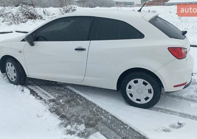 Белый Сеат Ибица, объемом двигателя 1.4 л и пробегом 243 тыс. км за 5900 $, фото 7 на Automoto.ua