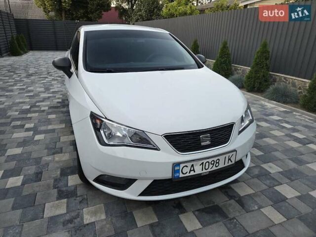 Белый Сеат Ибица, объемом двигателя 1.2 л и пробегом 97 тыс. км за 7700 $, фото 1 на Automoto.ua