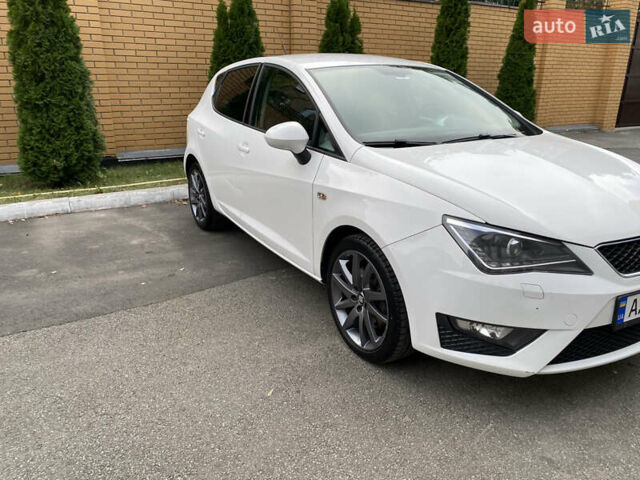 Білий Сеат Ibiza, об'ємом двигуна 1.6 л та пробігом 150 тис. км за 7500 $, фото 3 на Automoto.ua