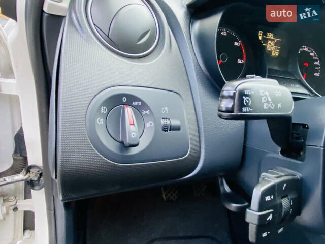 Білий Сеат Ibiza, об'ємом двигуна 1.6 л та пробігом 150 тис. км за 6999 $, фото 17 на Automoto.ua