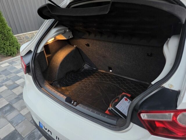 Белый Сеат Ибица, объемом двигателя 1.2 л и пробегом 98 тыс. км за 7200 $, фото 7 на Automoto.ua