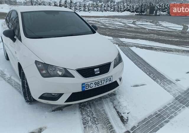 Белый Сеат Ибица, объемом двигателя 1.4 л и пробегом 243 тыс. км за 5900 $, фото 9 на Automoto.ua