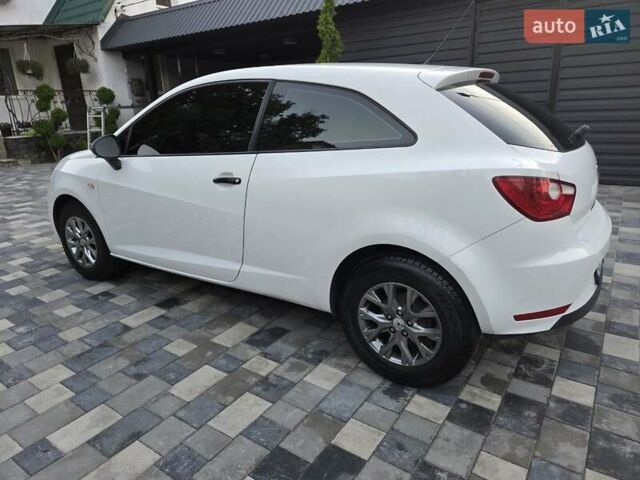 Белый Сеат Ибица, объемом двигателя 1.2 л и пробегом 97 тыс. км за 7700 $, фото 4 на Automoto.ua