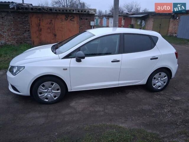 Белый Сеат Ибица, объемом двигателя 1 л и пробегом 228 тыс. км за 6500 $, фото 1 на Automoto.ua