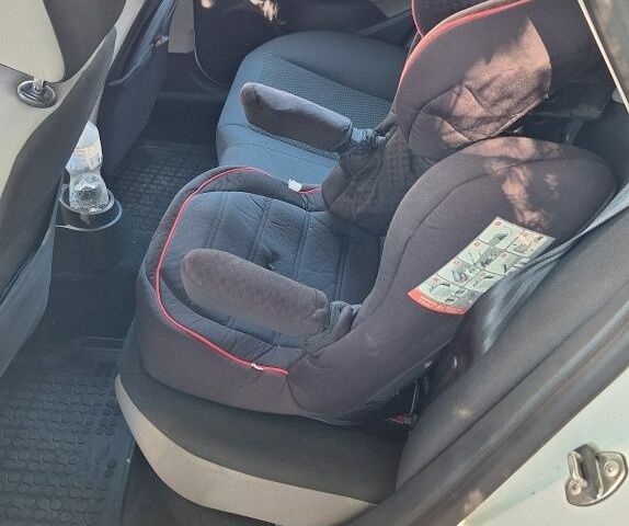 Білий Сеат Ibiza, об'ємом двигуна 1 л та пробігом 249 тис. км за 6800 $, фото 8 на Automoto.ua