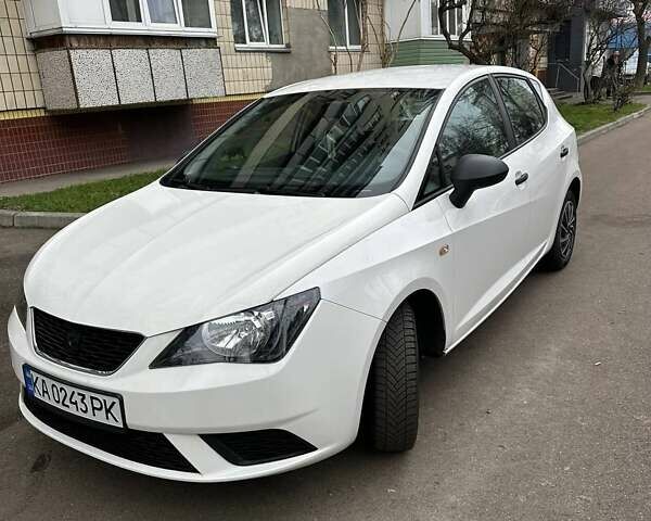 Белый Сеат Ибица, объемом двигателя 1 л и пробегом 157 тыс. км за 6499 $, фото 3 на Automoto.ua