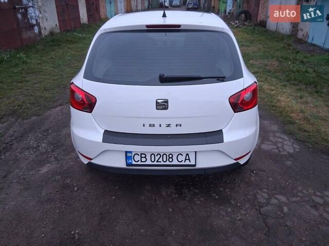Белый Сеат Ибица, объемом двигателя 1 л и пробегом 228 тыс. км за 6500 $, фото 3 на Automoto.ua