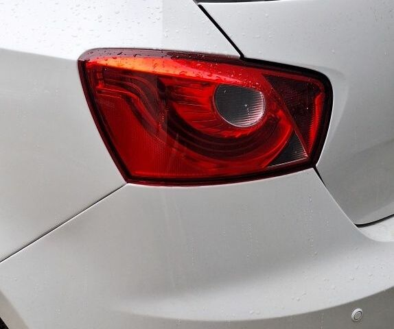 Білий Сеат Ibiza, об'ємом двигуна 1 л та пробігом 260 тис. км за 6500 $, фото 4 на Automoto.ua