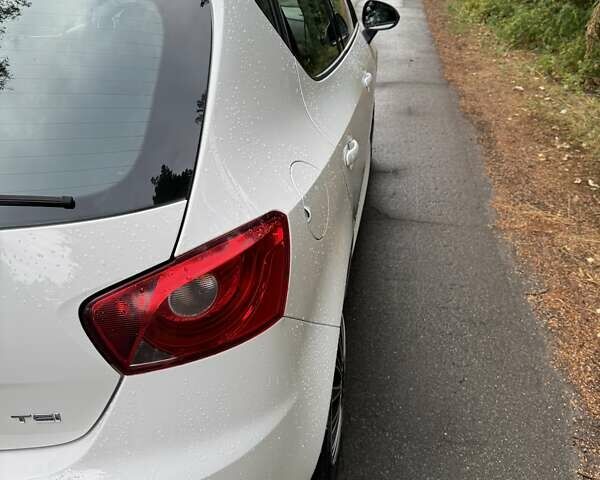 Білий Сеат Ibiza, об'ємом двигуна 1.2 л та пробігом 80 тис. км за 9200 $, фото 7 на Automoto.ua