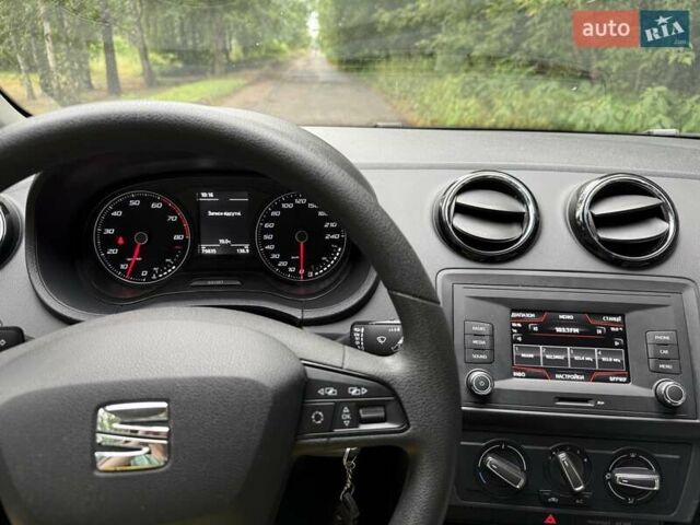 Білий Сеат Ibiza, об'ємом двигуна 1.2 л та пробігом 80 тис. км за 9200 $, фото 17 на Automoto.ua