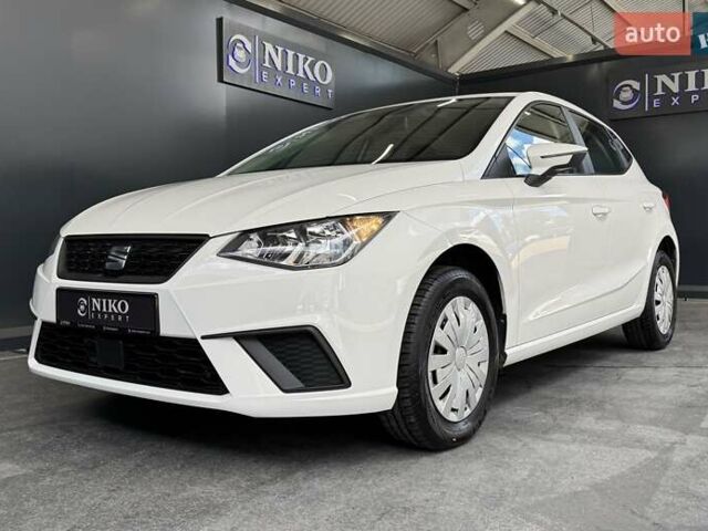 Білий Сеат Ibiza, об'ємом двигуна 1.6 л та пробігом 116 тис. км за 13700 $, фото 3 на Automoto.ua