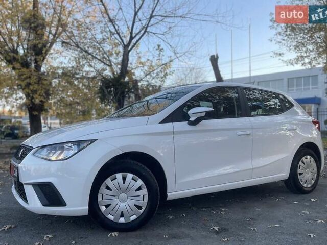 Білий Сеат Ibiza, об'ємом двигуна 1.6 л та пробігом 28 тис. км за 14999 $, фото 7 на Automoto.ua