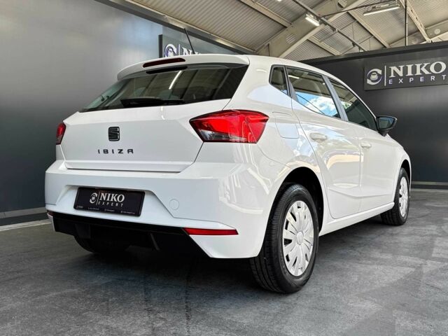 Білий Сеат Ibiza, об'ємом двигуна 1.6 л та пробігом 24 тис. км за 14900 $, фото 5 на Automoto.ua