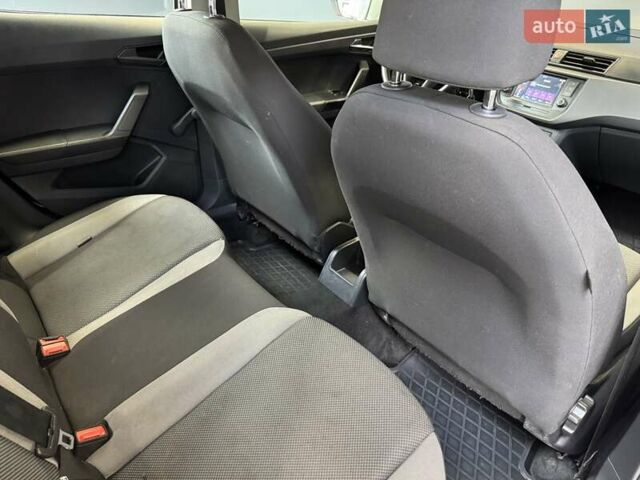 Білий Сеат Ibiza, об'ємом двигуна 1.6 л та пробігом 116 тис. км за 13700 $, фото 41 на Automoto.ua