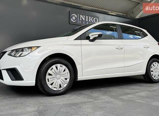 Білий Сеат Ibiza, об'ємом двигуна 1.6 л та пробігом 116 тис. км за 13700 $, фото 8 на Automoto.ua