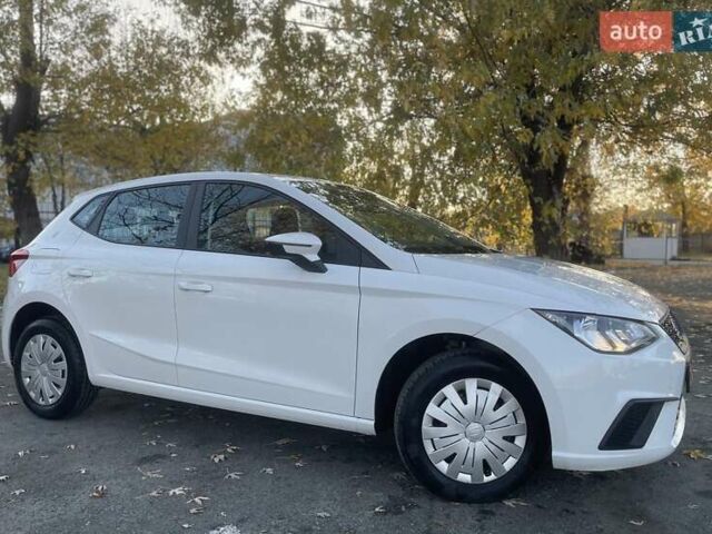 Білий Сеат Ibiza, об'ємом двигуна 1.6 л та пробігом 28 тис. км за 14999 $, фото 12 на Automoto.ua