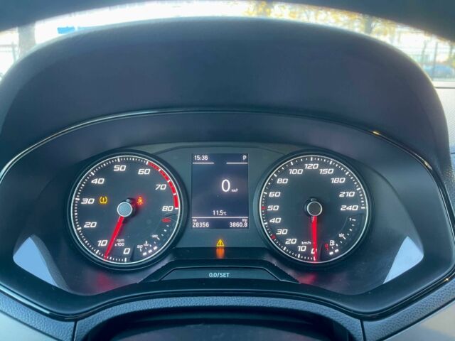 Білий Сеат Ibiza, об'ємом двигуна 1.6 л та пробігом 28 тис. км за 14999 $, фото 20 на Automoto.ua