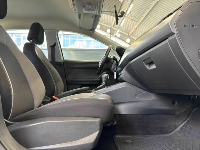 Білий Сеат Ibiza, об'ємом двигуна 1.6 л та пробігом 24 тис. км за 14900 $, фото 17 на Automoto.ua