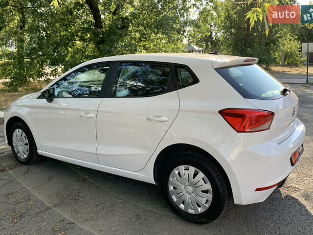 Білий Сеат Ibiza, об'ємом двигуна 1.6 л та пробігом 24 тис. км за 15300 $, фото 10 на Automoto.ua