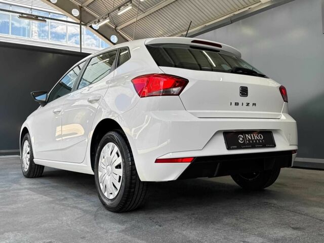 Білий Сеат Ibiza, об'ємом двигуна 1.6 л та пробігом 24 тис. км за 14900 $, фото 4 на Automoto.ua