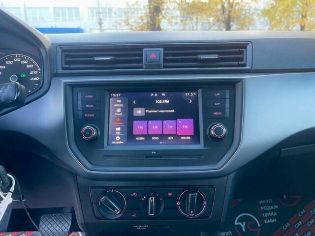 Білий Сеат Ibiza, об'ємом двигуна 1.6 л та пробігом 28 тис. км за 14999 $, фото 22 на Automoto.ua