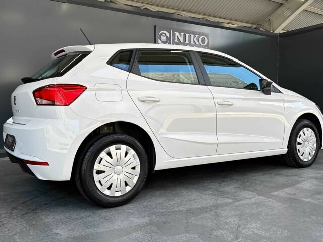 Білий Сеат Ibiza, об'ємом двигуна 1.6 л та пробігом 24 тис. км за 14900 $, фото 6 на Automoto.ua