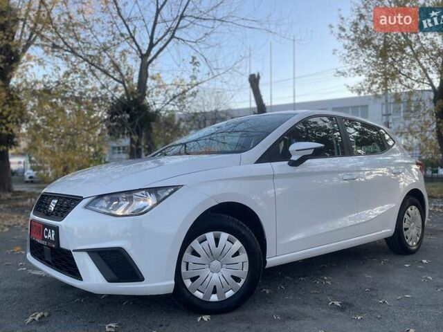 Білий Сеат Ibiza, об'ємом двигуна 1.6 л та пробігом 28 тис. км за 14999 $, фото 6 на Automoto.ua