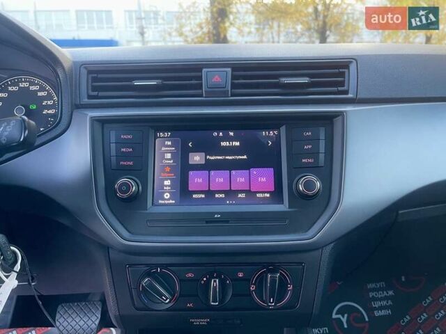 Білий Сеат Ibiza, об'ємом двигуна 1.6 л та пробігом 28 тис. км за 14999 $, фото 32 на Automoto.ua