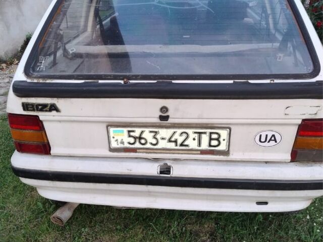 Білий Сеат Ibiza, об'ємом двигуна 1.22 л та пробігом 350 тис. км за 500 $, фото 4 на Automoto.ua