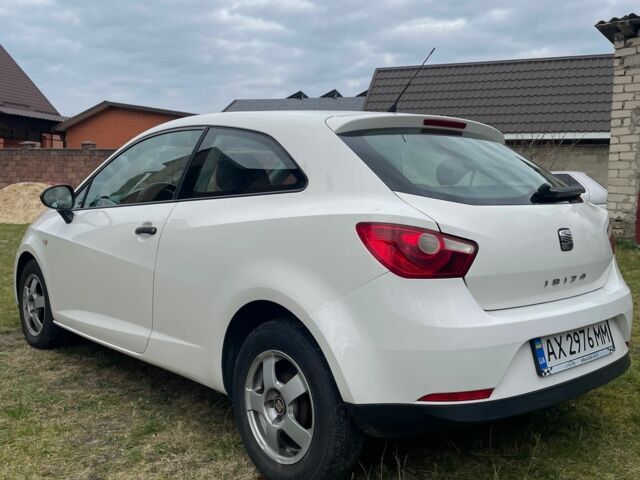 Белый Сеат Ибица, объемом двигателя 1.4 л и пробегом 144 тыс. км за 4800 $, фото 1 на Automoto.ua