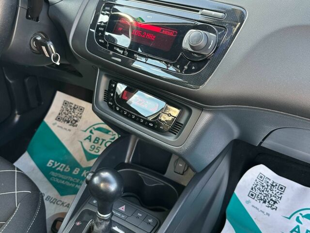 Білий Сеат Ibiza, об'ємом двигуна 1.4 л та пробігом 225 тис. км за 7600 $, фото 11 на Automoto.ua