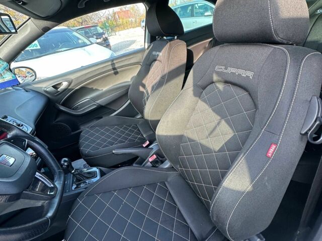 Білий Сеат Ibiza, об'ємом двигуна 1.4 л та пробігом 225 тис. км за 7600 $, фото 15 на Automoto.ua