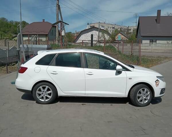 Белый Сеат Ибица, объемом двигателя 1.2 л и пробегом 270 тыс. км за 4500 $, фото 1 на Automoto.ua