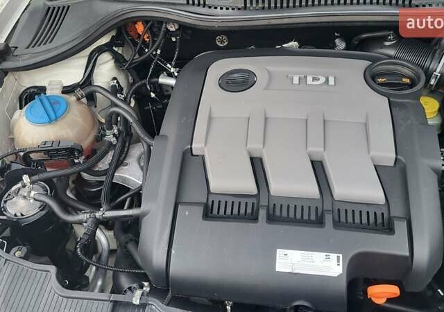 Белый Сеат Ибица, объемом двигателя 1.2 л и пробегом 290 тыс. км за 5500 $, фото 20 на Automoto.ua