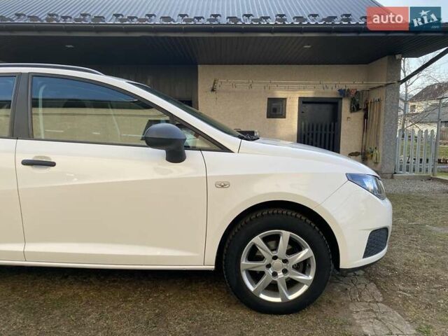 Белый Сеат Ибица, объемом двигателя 1.2 л и пробегом 252 тыс. км за 4650 $, фото 3 на Automoto.ua