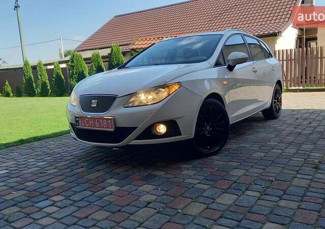 Сеат Ибица 2011 в Калуше на Automoto.ua Белый Сеат Ибица, объемом двигателя 1.2 л и пробегом 233 тыс. км за 5900 $, фото 13 на Automoto.ua