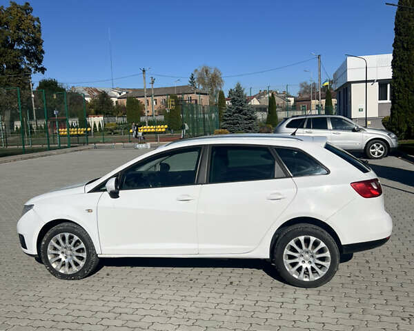 Сеат Ibiza 2011 у Яворове на Automoto.ua Білий Сеат Ibiza, об'ємом двигуна 1.2 л та пробігом 280 тис. км за 4500 $, фото 8 на Automoto.ua