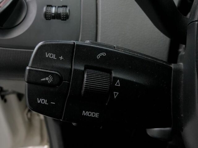 Сеат Ибица 2011 в Виннице на Automoto.ua Белый Сеат Ибица, объемом двигателя 1.2 л и пробегом 240 тыс. км за 4500 $, фото 17 на Automoto.ua