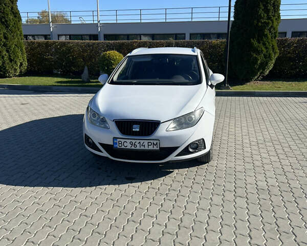 Сеат Ibiza 2011 у Яворове на Automoto.ua Білий Сеат Ibiza, об'ємом двигуна 1.2 л та пробігом 280 тис. км за 4500 $, фото 4 на Automoto.ua