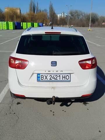 Белый Сеат Ибица, объемом двигателя 1.2 л и пробегом 238 тыс. км за 5000 $, фото 2 на Automoto.ua