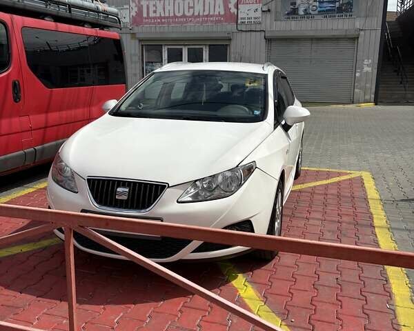 Білий Сеат Ibiza, об'ємом двигуна 1.2 л та пробігом 200 тис. км за 5900 $, фото 1 на Automoto.ua