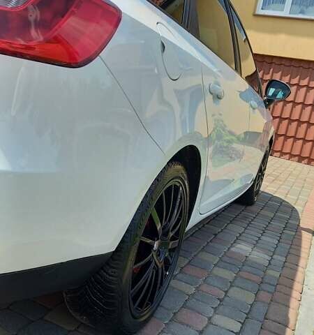 Белый Сеат Ибица, объемом двигателя 1.2 л и пробегом 231 тыс. км за 5800 $, фото 9 на Automoto.ua