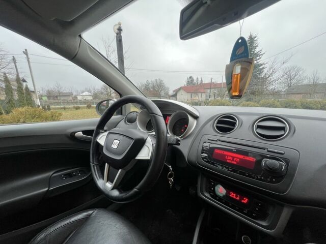 Белый Сеат Ибица, объемом двигателя 1.2 л и пробегом 277 тыс. км за 4799 $, фото 20 на Automoto.ua