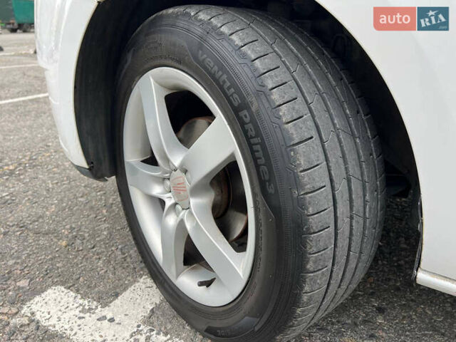 Білий Сеат Ibiza, об'ємом двигуна 1.2 л та пробігом 225 тис. км за 6399 $, фото 11 на Automoto.ua