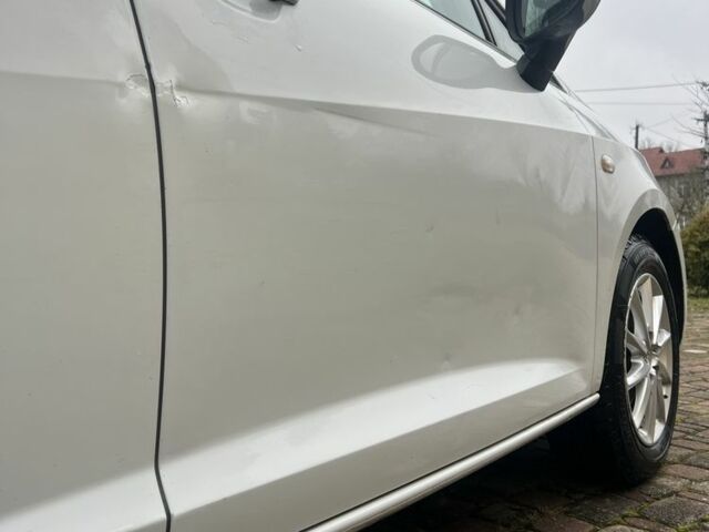 Белый Сеат Ибица, объемом двигателя 1.2 л и пробегом 277 тыс. км за 4799 $, фото 3 на Automoto.ua