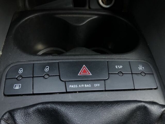 Сеат Ибица 2011 в Виннице на Automoto.ua Белый Сеат Ибица, объемом двигателя 1.2 л и пробегом 240 тыс. км за 4500 $, фото 19 на Automoto.ua