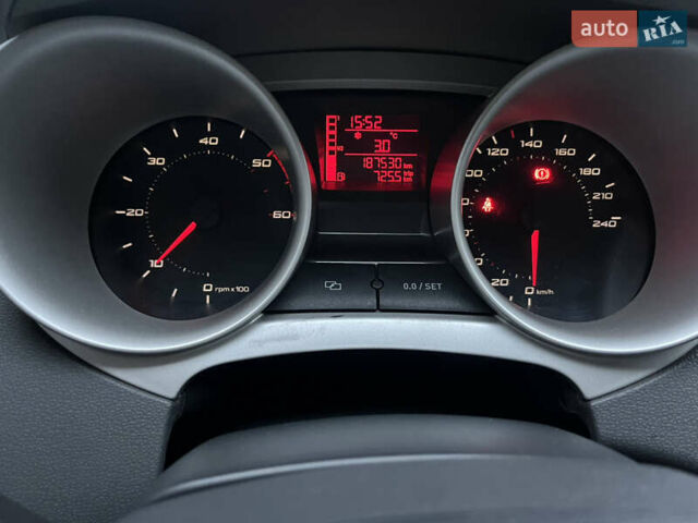 Белый Сеат Ибица, объемом двигателя 1.6 л и пробегом 187 тыс. км за 6300 $, фото 12 на Automoto.ua